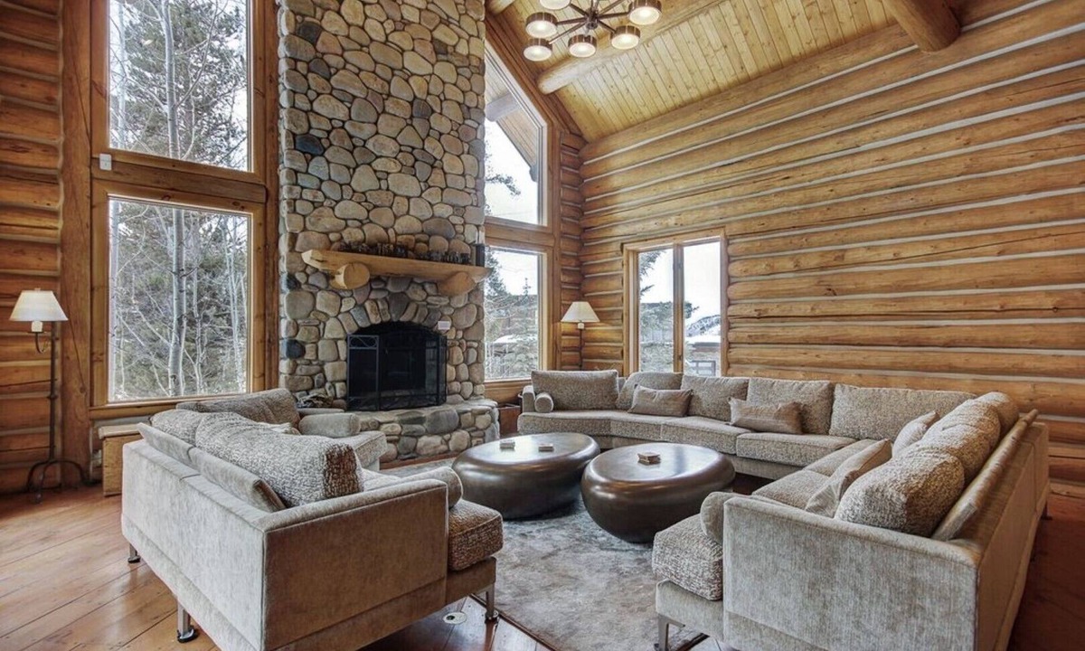 Keystone House | Luxury streamside log home walking distance from Keystone Resort!