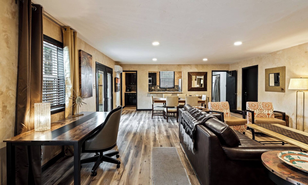 Taos Resort | LUXX LODGE Glamping and Taos RV Park