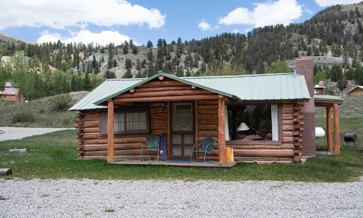 Lake City Cabin | Marshall's Cabin at Vickers - Great Location Along the Lake Fork of the Gunnison