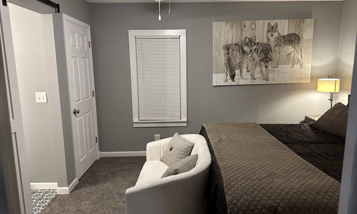 Lexington House | Michelle's on Mill