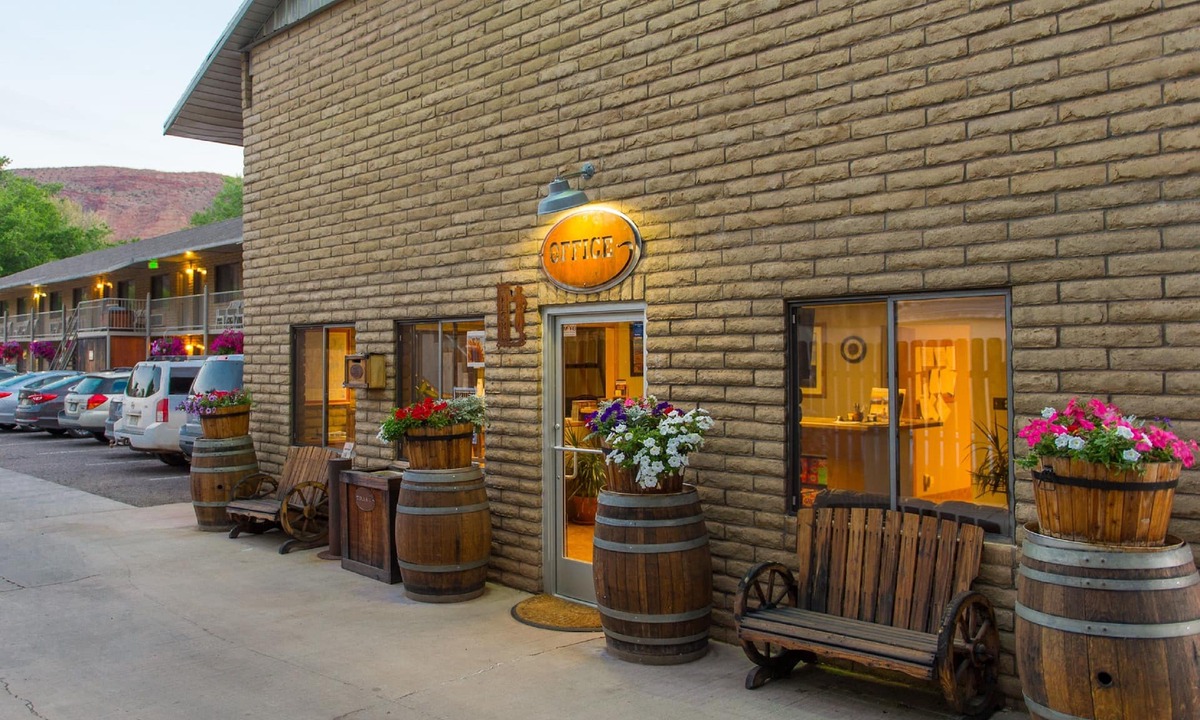 Moab Hotel | Moab Rustic Inn