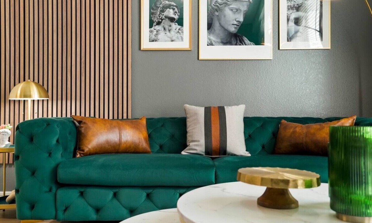 Five Points Apartment | Modern Exec Suite | RiNo + Office/Garage