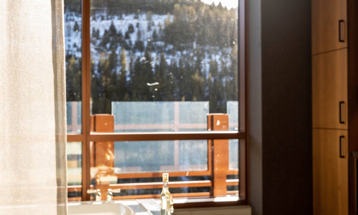 Black Hawk Hotel | Monarch Casino Resort Spa Black Hawk