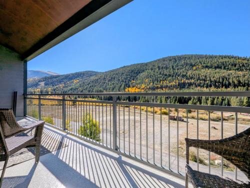 Lakeside Village House | Montezuma 1766 by SummitCove Lodging in Colorado