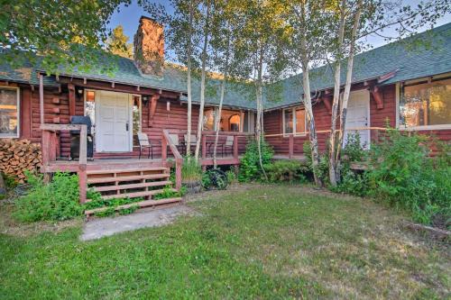 Walden House | 'Moose Park Lodge' Charming Walden Retreat!