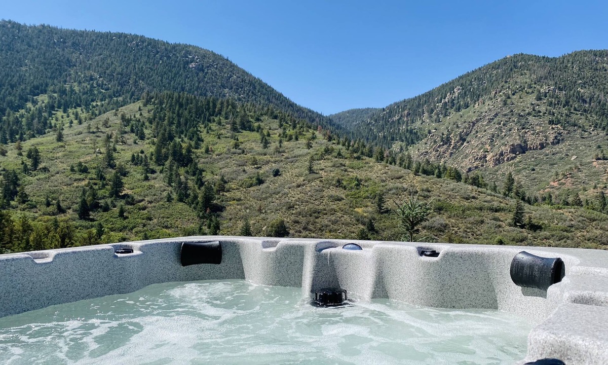 Colorado Springs House | Mountain Retreat : 5 acres : Hot Tub : Fire Pit : Views