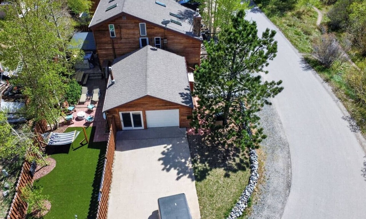 Georgetown House | Mountain Retreat | Hot Tub | Ski & Hike
