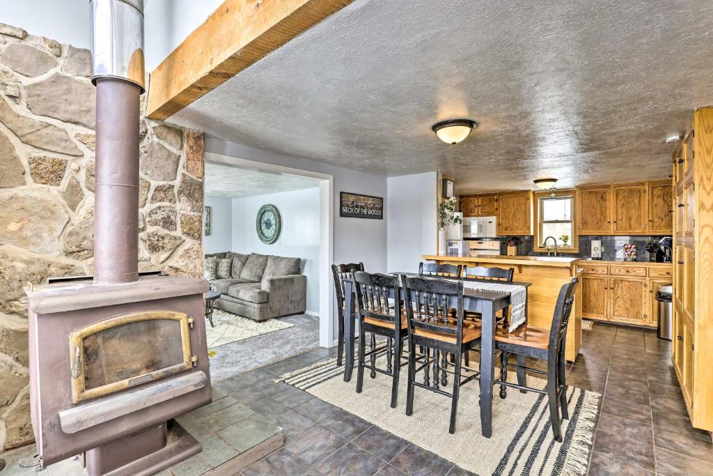 Kremmling House | Near Colorado River: Kremmling Home w/Mtn Views!