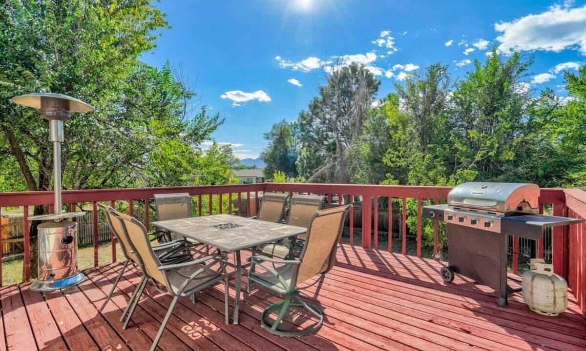 Southeast Colorado Springs Apartment | Near COS Airport Game Room Pool Table BBQ Yard Fun