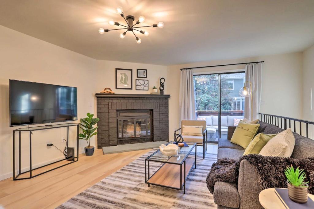 Arvada House | Near Parks & Lakes: Arvada Home w/Game Room