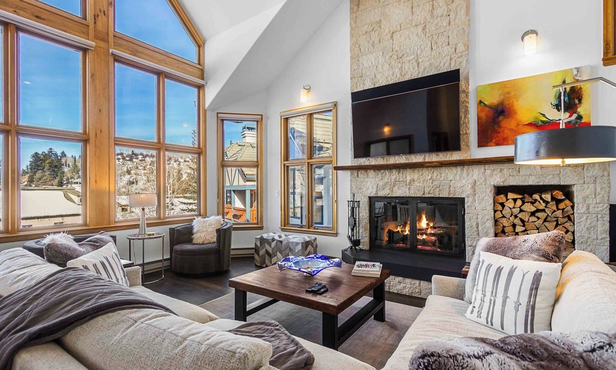Beaver Creek House | New Modern Townhome by InvitedHome | Deck, BBQ, Hot Tub, Walk to Village