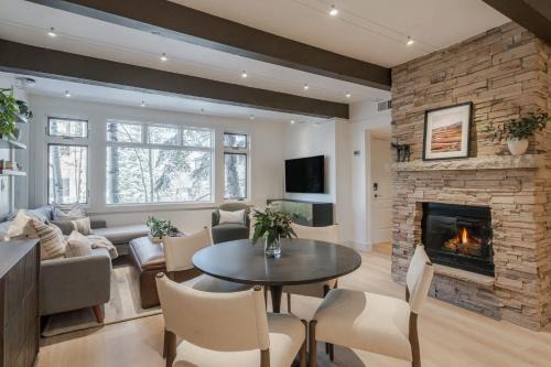 Snowmass Village House | New Ski-in Ski-out 1 BR with Resort Amenities