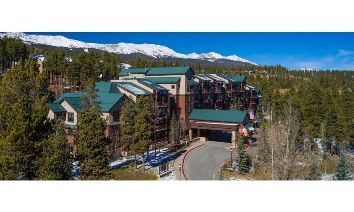 Peak 9 Resort | -New Year Ski Week, 2BR/2BA, Valdoro Mountain Lodge, Breckenridge, Colorado