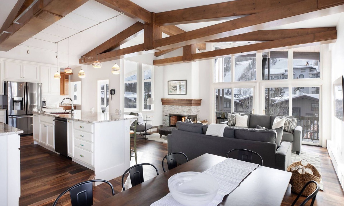 Vail Condo | Newly Renovated 4 Bedroom/3 Bathroom Luxury Penthouse in Vail Village