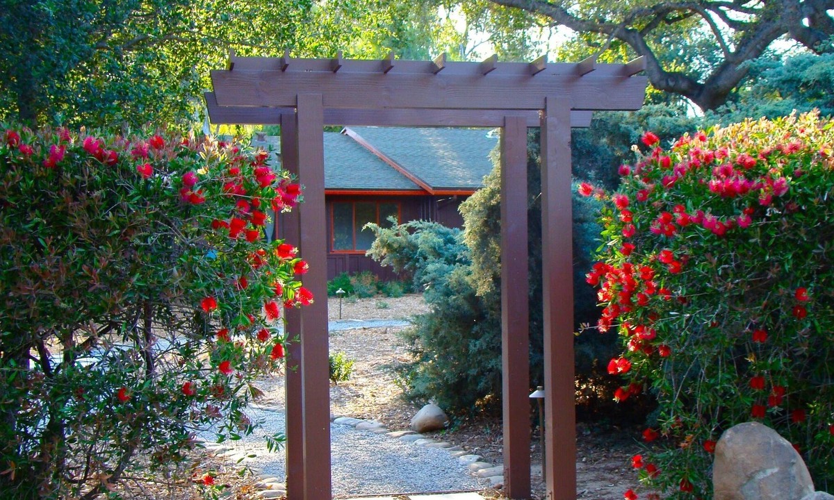 Meiners Oaks House | Nine Oaks Ojai In The Beautiful Arbolada