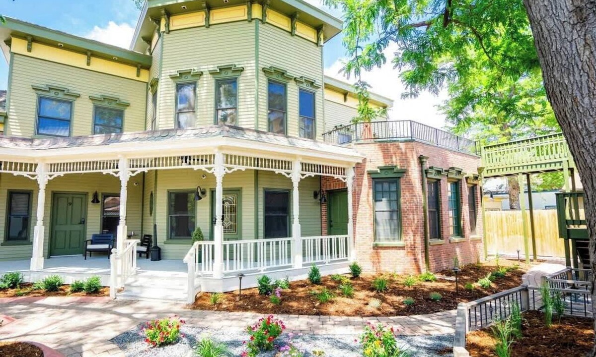 Five Points Apartment | Notorious Outlaw | Curtis Park Club | RiNo