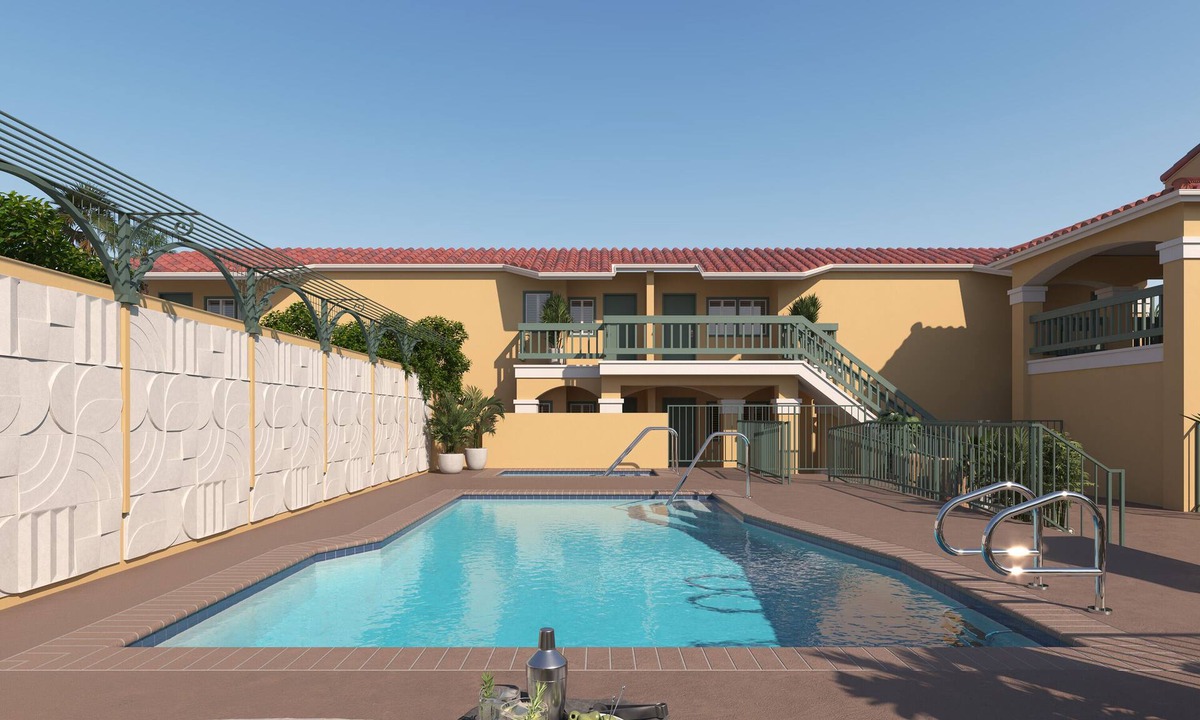 Diamond Crestview Hotel | Ocean Views + Pool + Hot Tub| Walk to Beach + Laguna Attractions + Dining