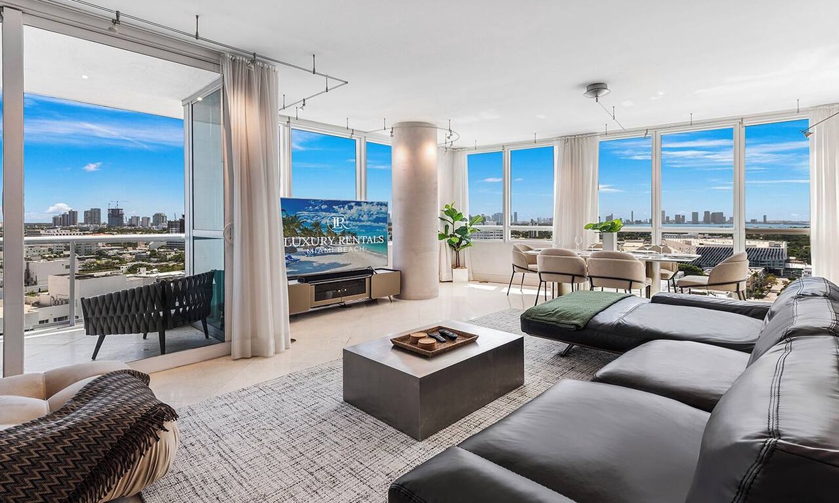 City Center Condo | Oceanview Private Condo at The Setai -2102