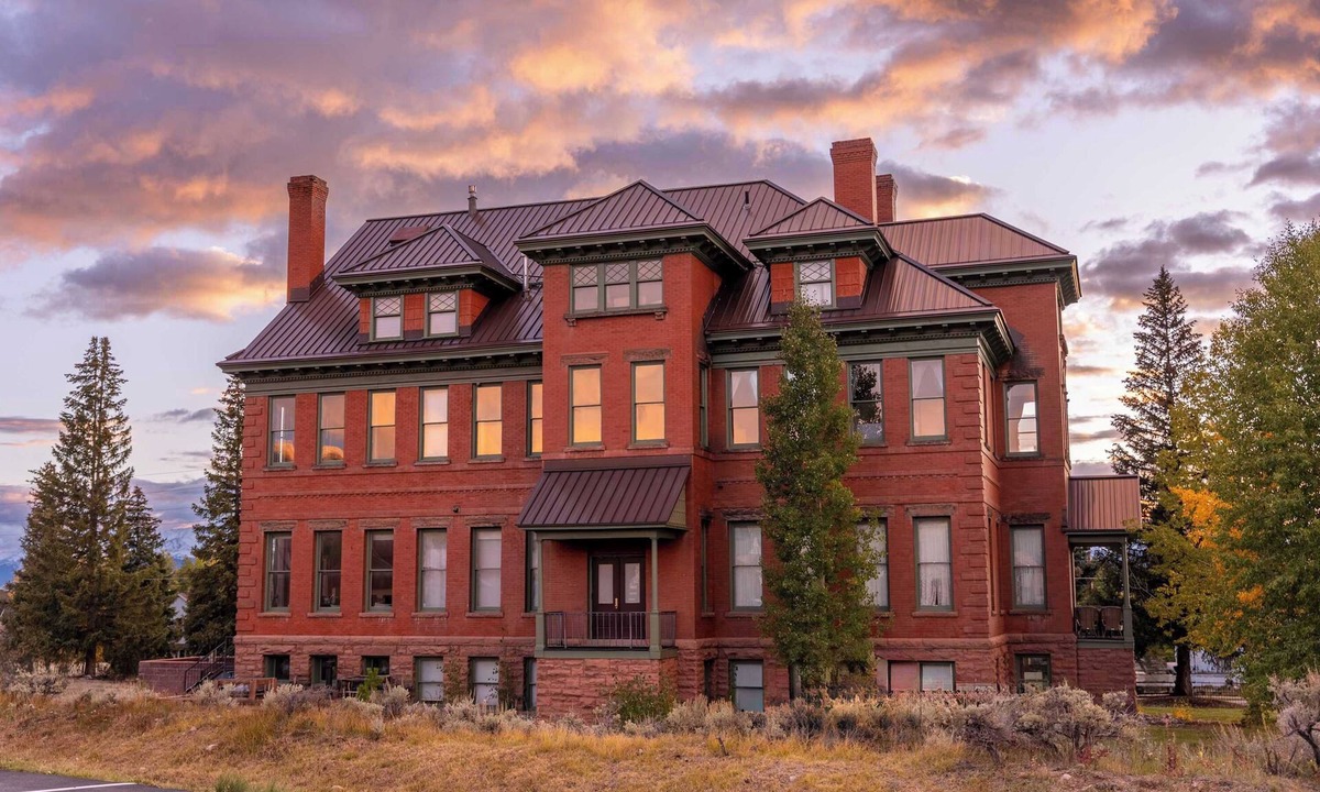 Leadville Condo | Old St. Vincent's 303 — Sauna | 14ft Loft | Mtn Views | Walk Downtown