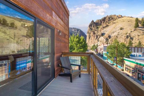 Creede House | OMI Combo in Creede, CO