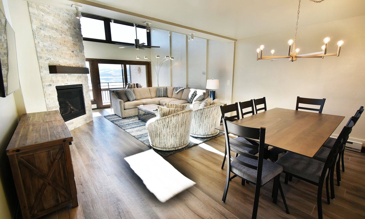 Dillon Condo | On Lake! Updated Penthouse! Pool, Hot Tub, Elevator. Walk to Concerts, Dining