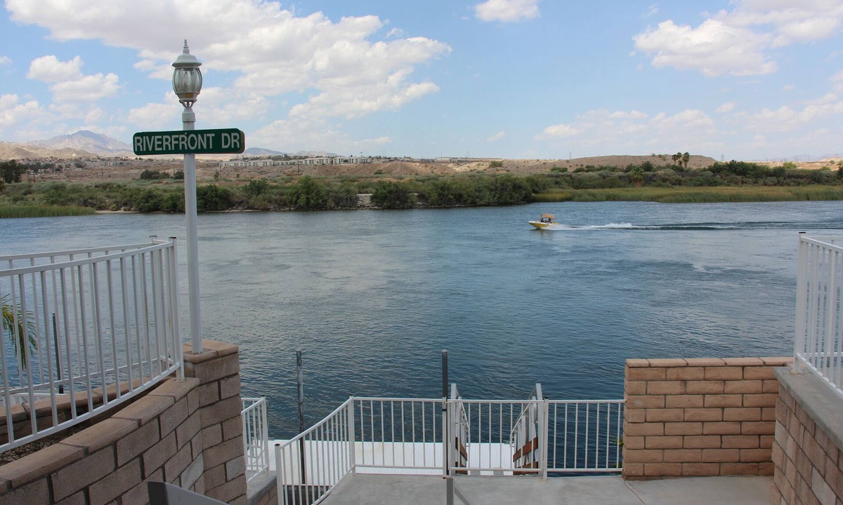 Holiday Shores House | On River Time!