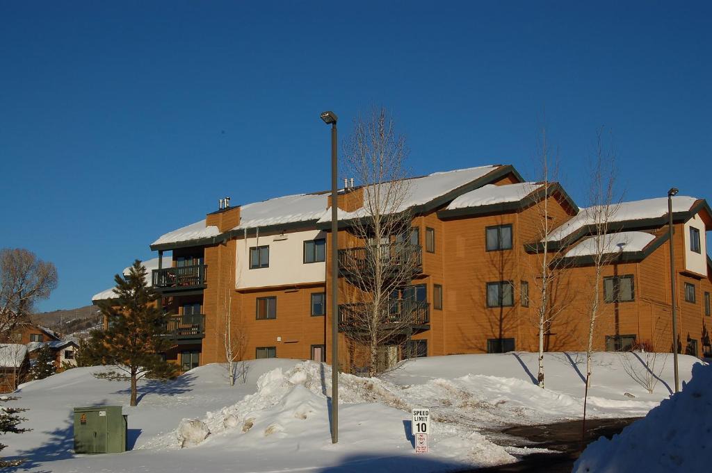Steamboat Springs Apartment | P103C - The Pines Condominiums