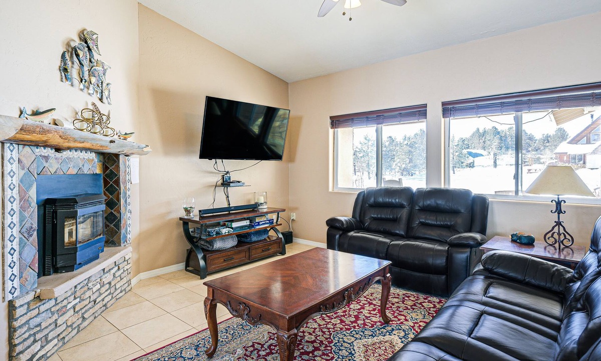 Pagosa Highlands House | Pagosa Springs House w/ Mountain Views & Hot Tub!