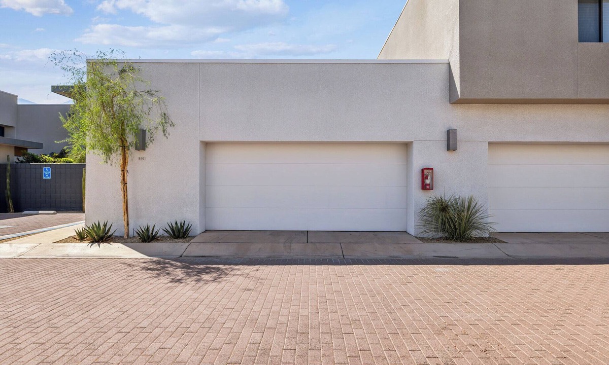 Baristo Apartment | Palm Springs Oasis | Heated Pool & Hot Tub