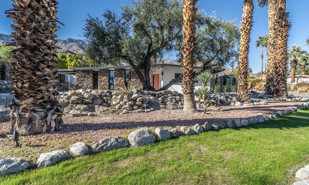 Little Tuscany House | Palms to Peaks Mid-Century Oasis Pool & Views