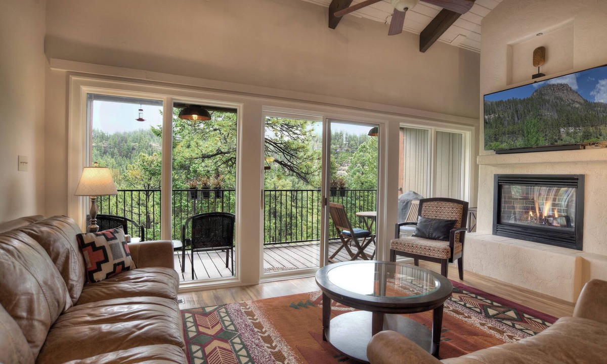 Purgatory Condo | Par-adise Retreat | AC, Pool, Hot Tub, Golf & Ski