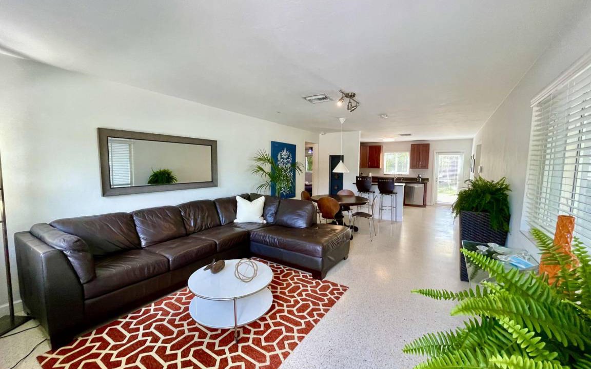 Middle River Terrace House | Peaceful 2 bed 2 Bath Home Close to Wilton Manors