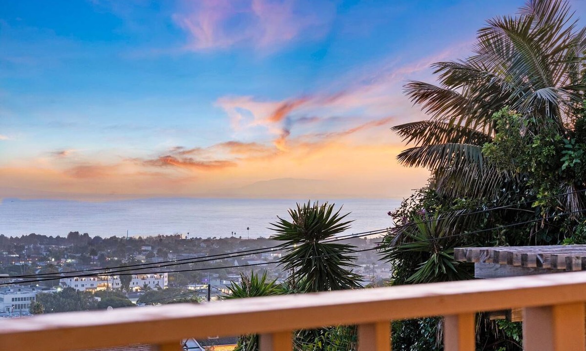 Ventura House | Perfect 4 Families, Mins To Beach, Amazing Views*