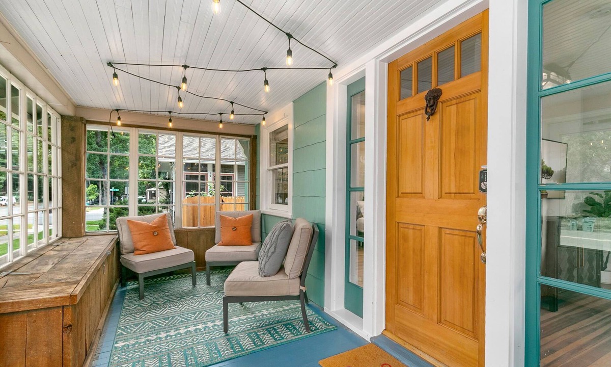 University Park House | Peterson Retreat | Hot Tub, Bikes, Old Town