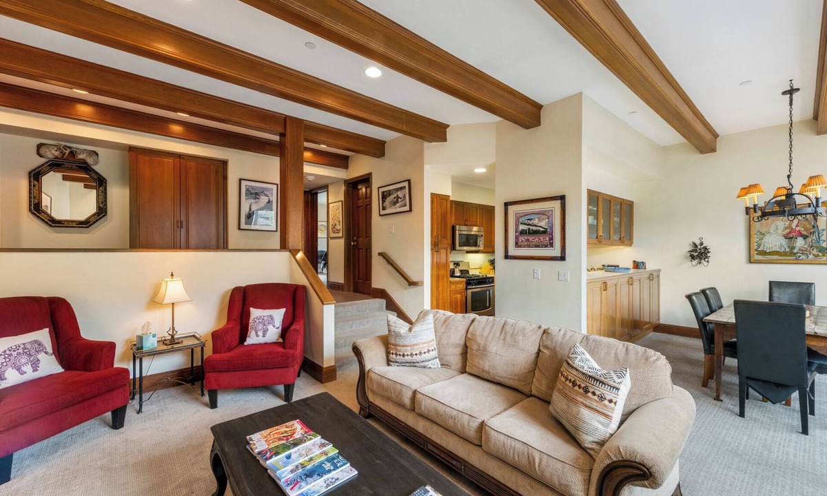 Vail Condo | Plaza Lodge | 4 - 3 Bedroom Gold