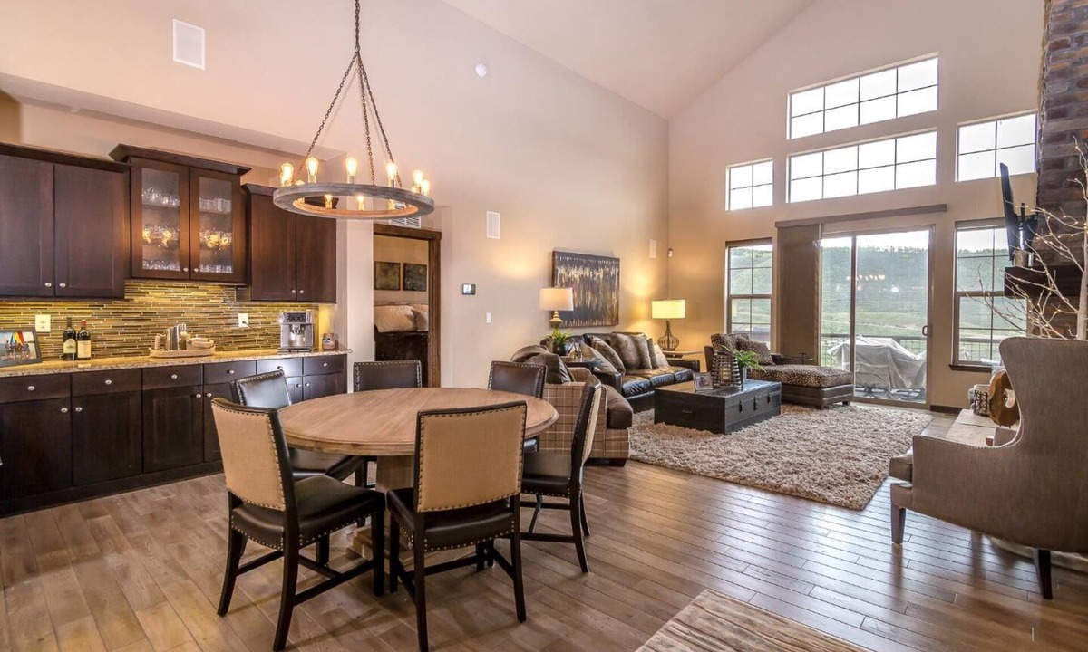 Silvercreek House | Premier Location & Luxury in Granby Ranch! - 4bd/4ba Ski-in/out on Main Slope