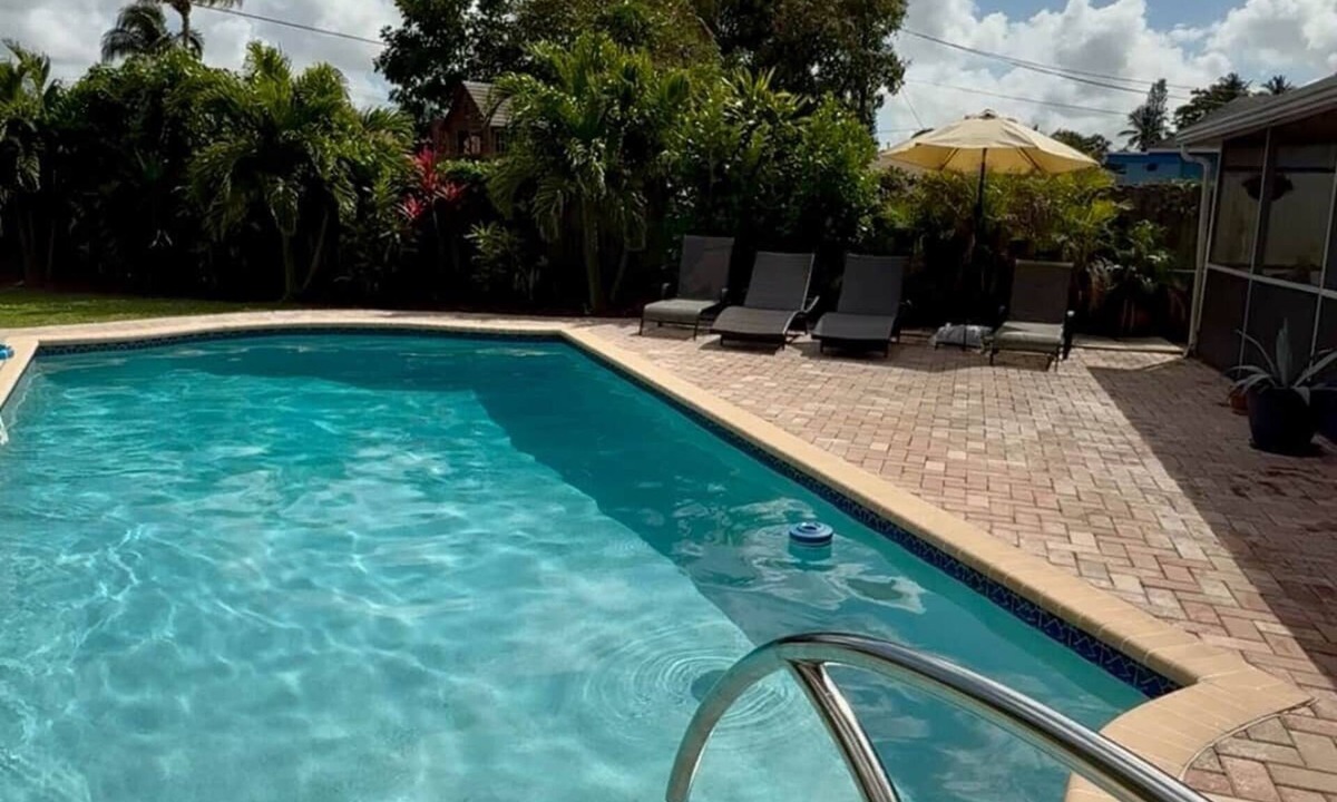 Sandalfoot Cove House | Private Boca Paradise Heated Pool Quiet Area