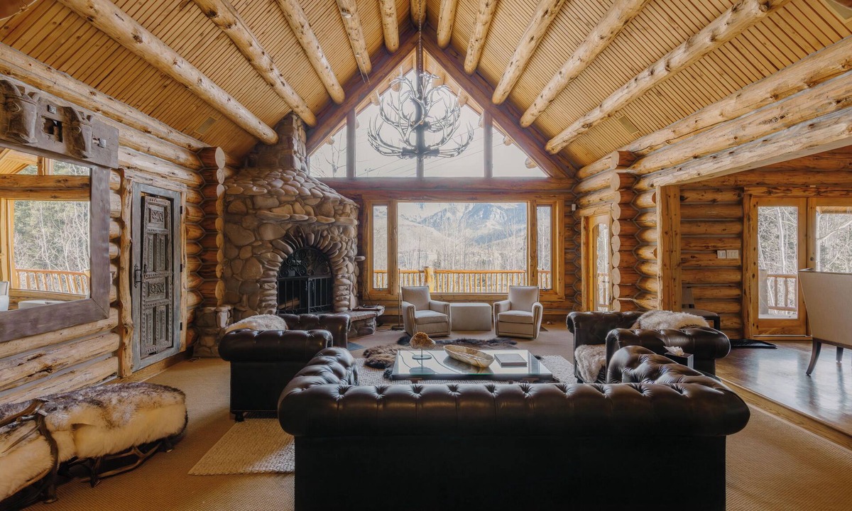 Mountain Village House | Private Cabin Retreat by InvitedHome | Guest House, Hot Tub, Wood Fireplace