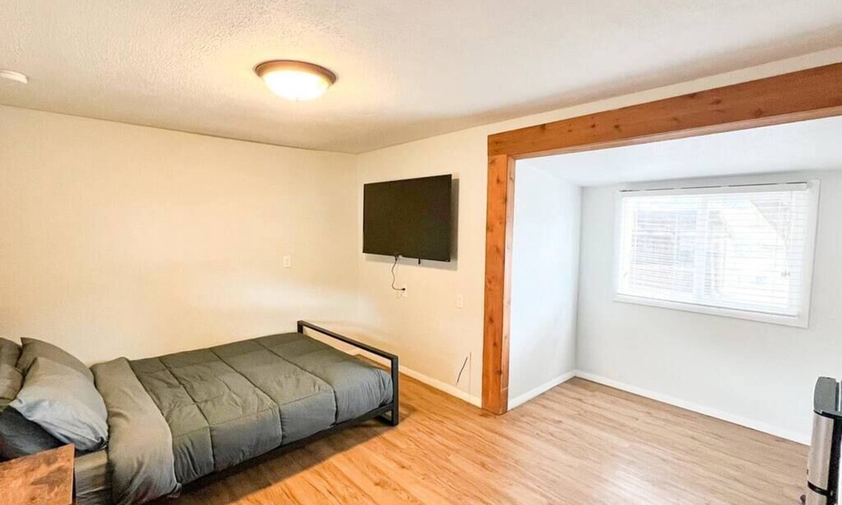 Howard House | Quiet Motel Room Near Ark River - 15 min to Salida