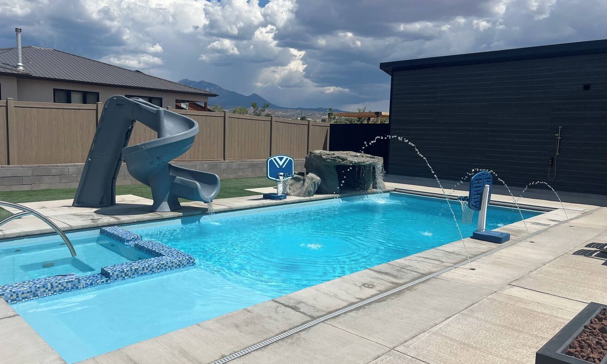 Moab South Valley House | Red Rock Oasis and Private Pool Getaway!