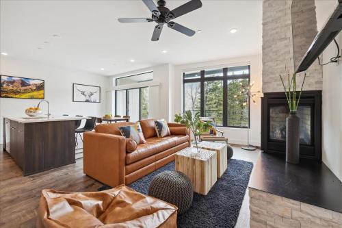 Willow Grove Apartment | River West 924, Silverthorne Condo with River Views