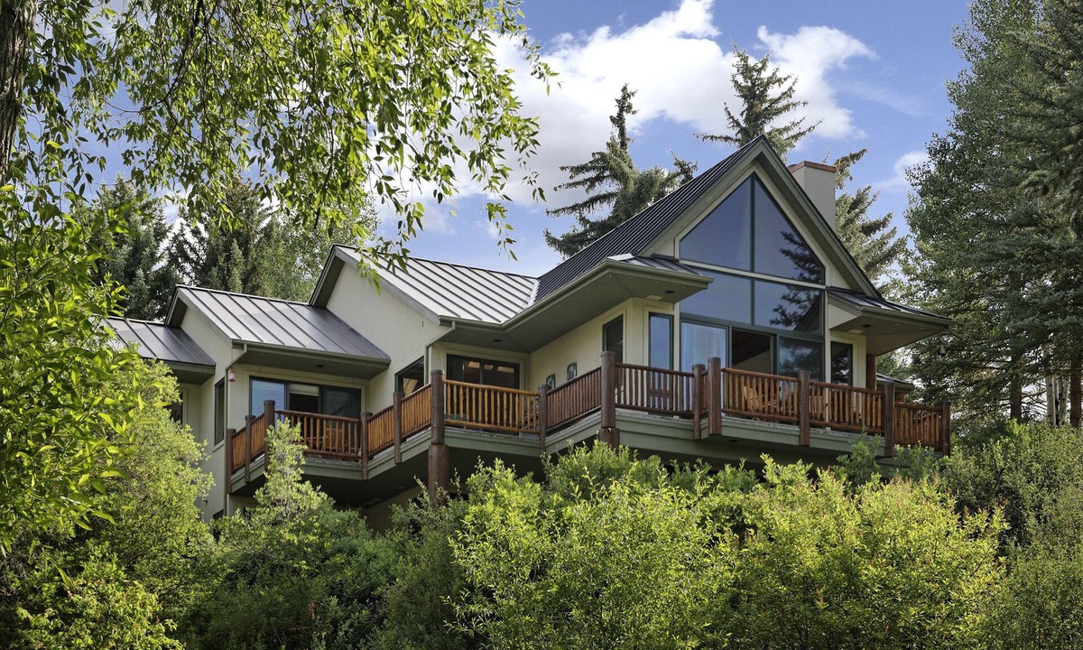 Woody Creek House | Riverfront Home in Woody Creek - Exceptional location