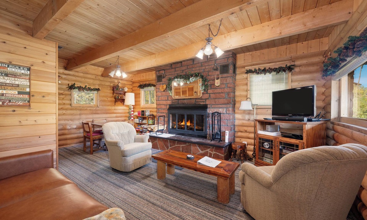 Winter Park Cabin | Rustic cabin, mt views, 3 bedrooms and open floor plan