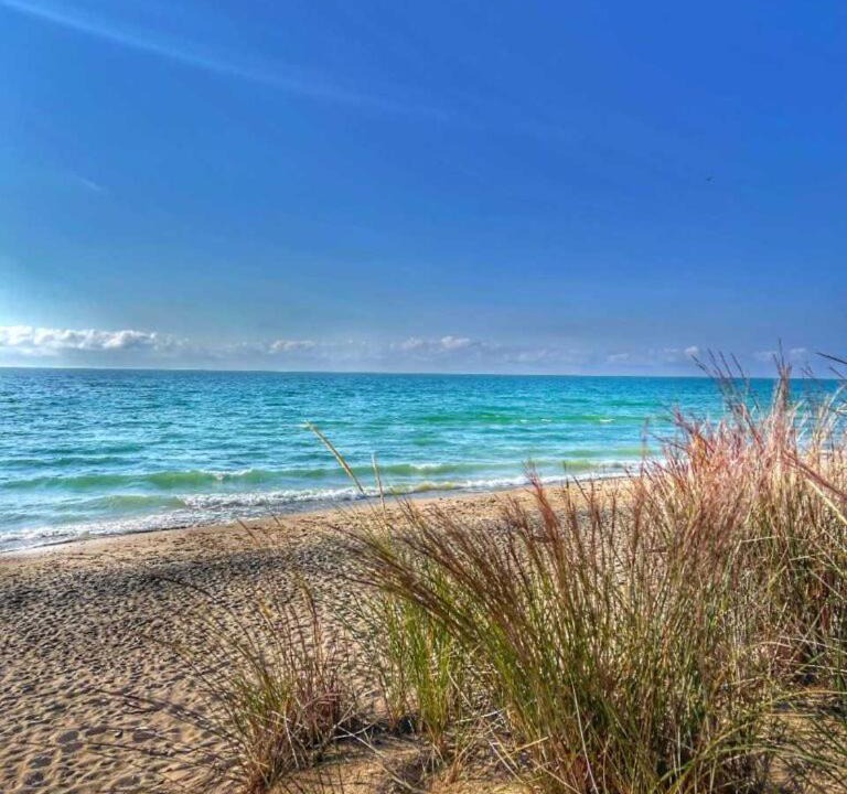 Miller Beach Apartment | Sand Stones