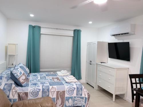 Boynton Beach Apartment | Seashell 1