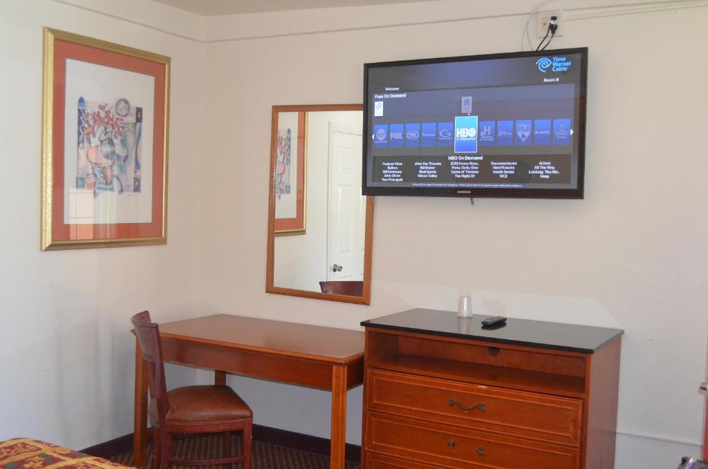 Port Hueneme Hotel | Seaside Inn Motel