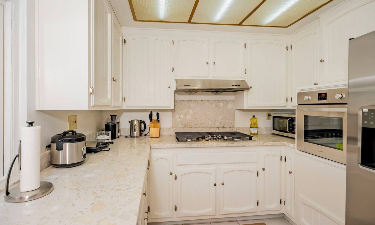Rowland Heights House | Serene Retreat&Modern Comforts in Rowland Heights