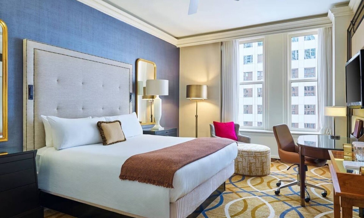 Uptown Hotel | Signature King | The Brown Palace | Iconic Denver Landmark, Central | 2 Units
