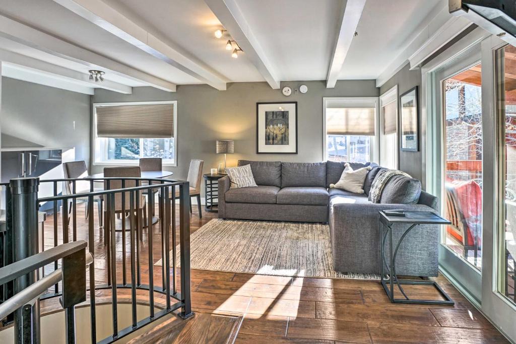 Snowmass Village House | Ski-In/Out Snowmass Condo w/Community Hot Tub!