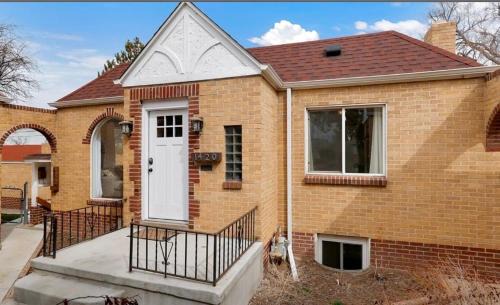 West Colfax House | Sloans Lake Basement Suite